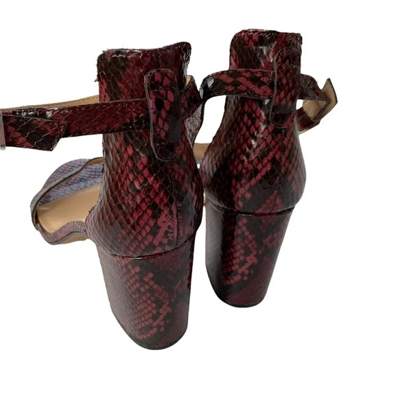 Vince Camuto Beah Snakeskin Burgundy Low Heel Sandals 10 NWT - Picture 7 of 10